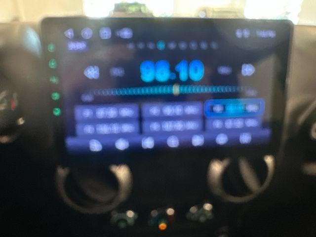 2017 Jeep Wrangler Sahara