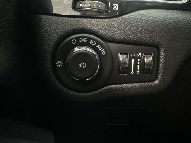 2021 Jeep Cherokee Altitude FWD