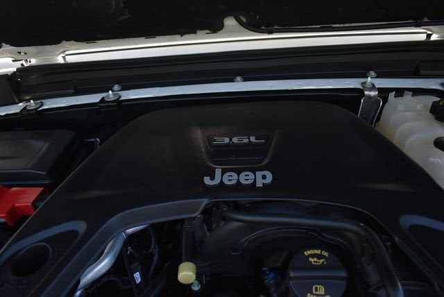 2021 Jeep Gladiator Overland 4x4