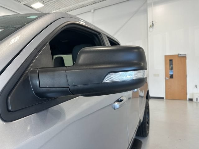 2022 RAM 1500 Big Horn Quad Cab 4x4 6'4" Box
