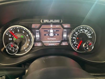 2022 RAM 1500 Big Horn Quad Cab 4x4 6'4" Box