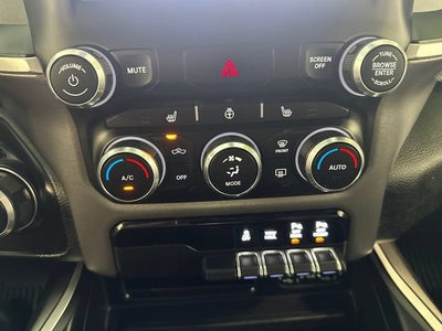 2022 RAM 1500 Big Horn Quad Cab 4x4 6'4" Box