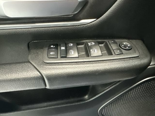 2022 RAM 1500 Big Horn Quad Cab 4x4 6'4" Box