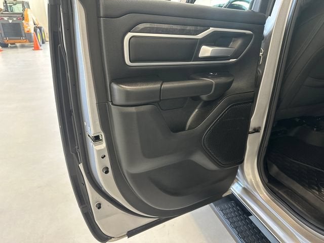 2022 RAM 1500 Big Horn Quad Cab 4x4 6'4" Box