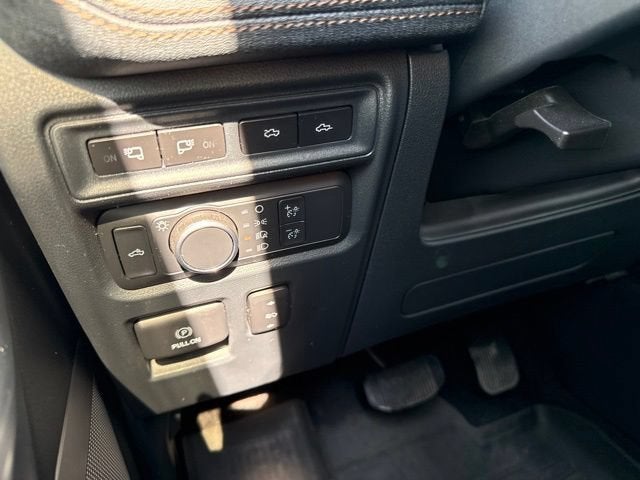 2022 Ford F-150 Lightning LARIAT
