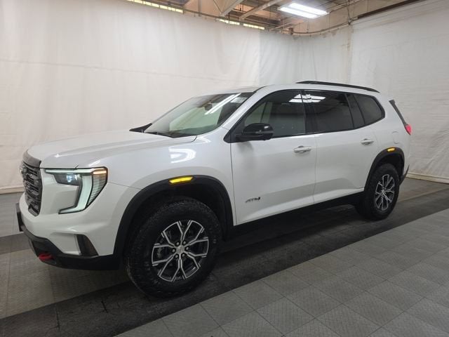 2025 GMC Acadia AT4