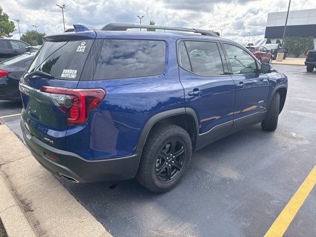 2023 GMC Acadia AT4
