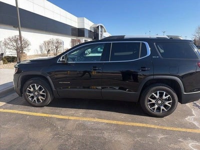 2023 GMC Acadia SLE