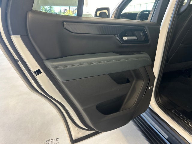 2025 GMC Yukon AT4