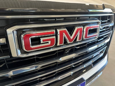 2025 GMC Yukon AT4