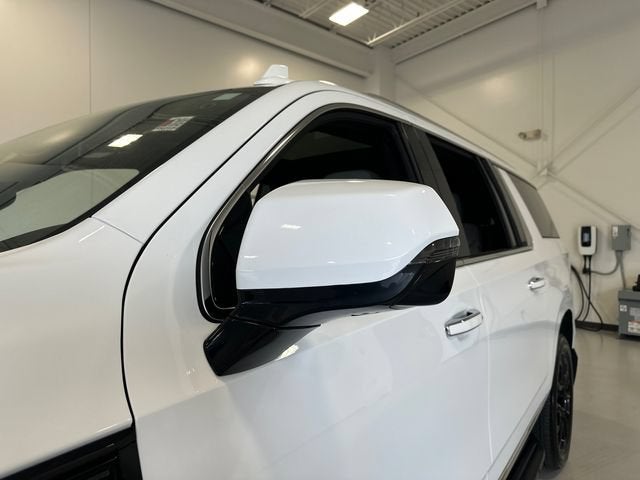 2024 GMC Yukon XL SLT