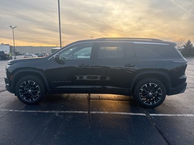 2025 Chevrolet Traverse LT