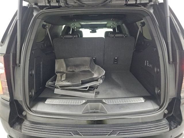 2025 Chevrolet Suburban RST