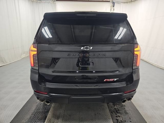 2025 Chevrolet Suburban RST