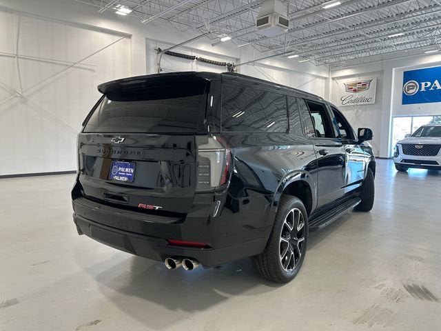 2025 Chevrolet Suburban RST