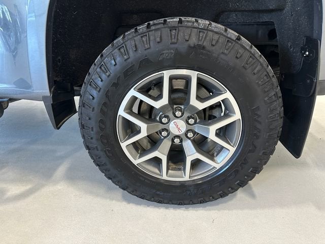 2022 GMC Canyon AT4 - Leather