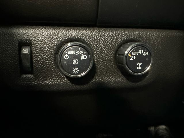 2022 GMC Canyon AT4 - Leather