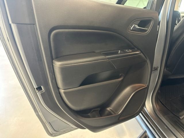 2022 GMC Canyon AT4 - Leather