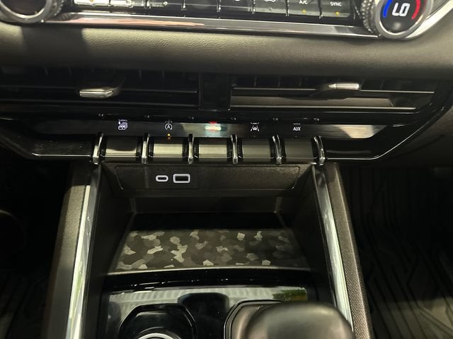 2023 GMC Canyon Elevation