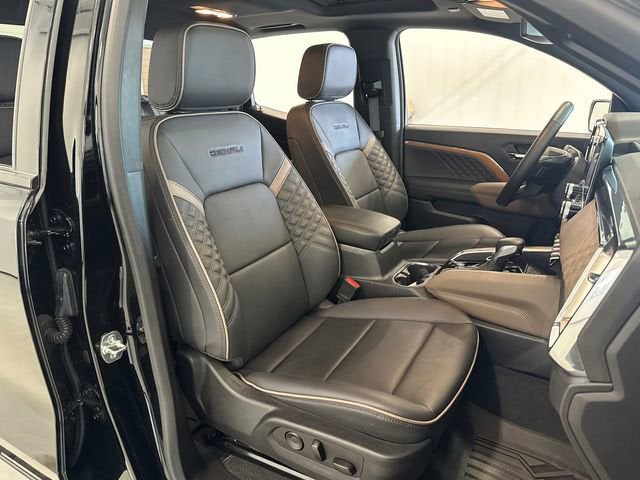 2024 GMC Canyon Denali