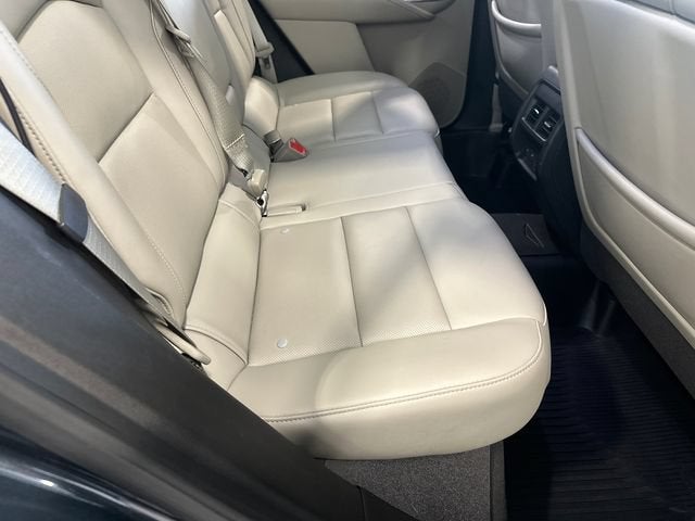 2021 Cadillac XT4 AWD Premium Luxury