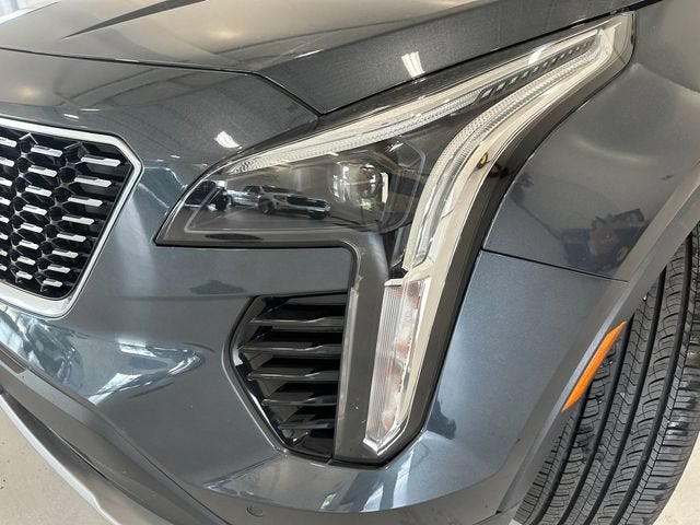 2021 Cadillac XT4 AWD Premium Luxury