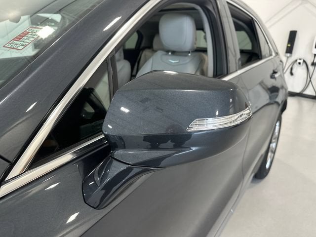 2021 Cadillac XT4 AWD Premium Luxury