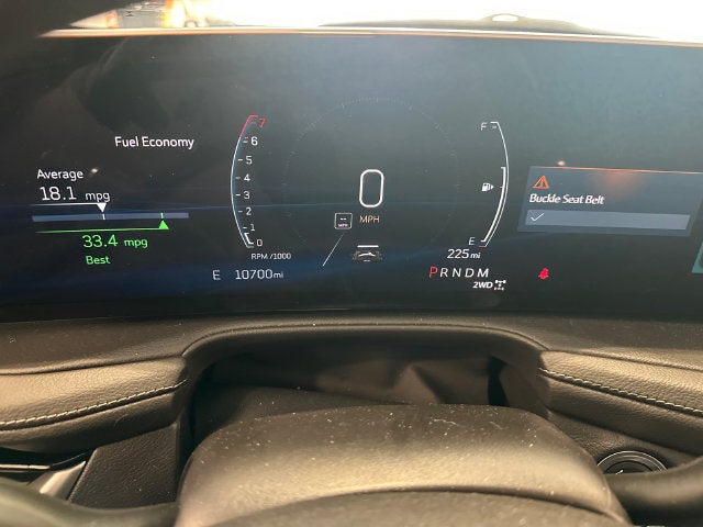 2025 Cadillac XT4 Premium Luxury