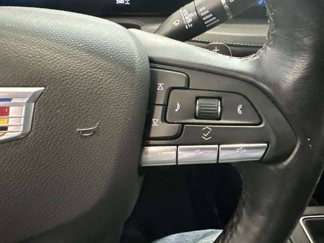 2025 Cadillac XT4 Premium Luxury