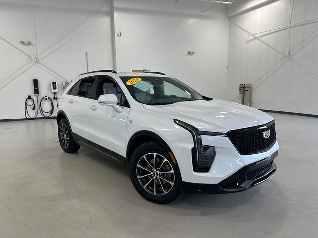 2024 Cadillac XT4 Sport