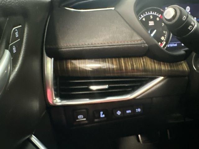 2022 Cadillac XT4 Sport