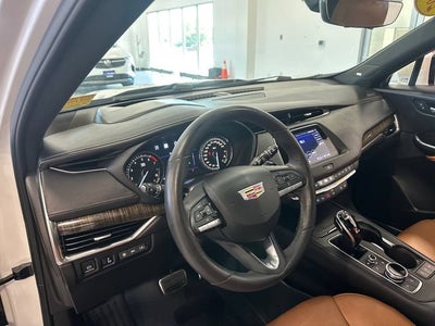 2022 Cadillac XT4 Sport