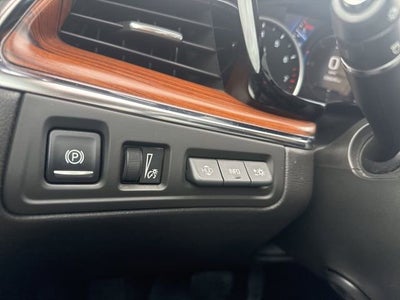 2017 Cadillac XT5 Platinum AWD