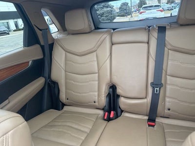 2017 Cadillac XT5 Platinum AWD