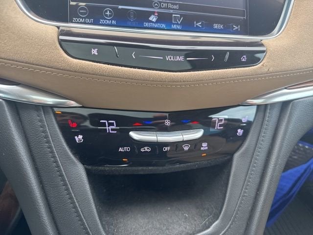 2017 Cadillac XT5 Platinum AWD