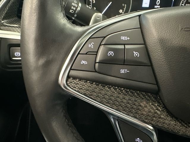 2024 Cadillac XT5 Sport