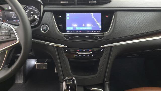 2025 Cadillac XT5 Sport