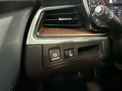 2025 Cadillac XT5 Sport