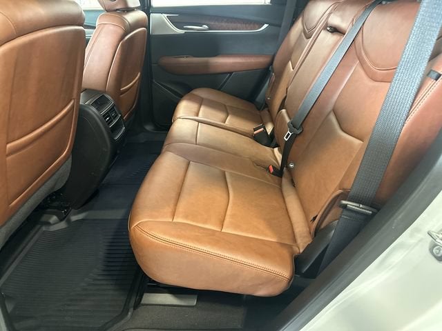 2025 Cadillac XT5 Sport