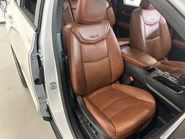 2025 Cadillac XT5 Sport