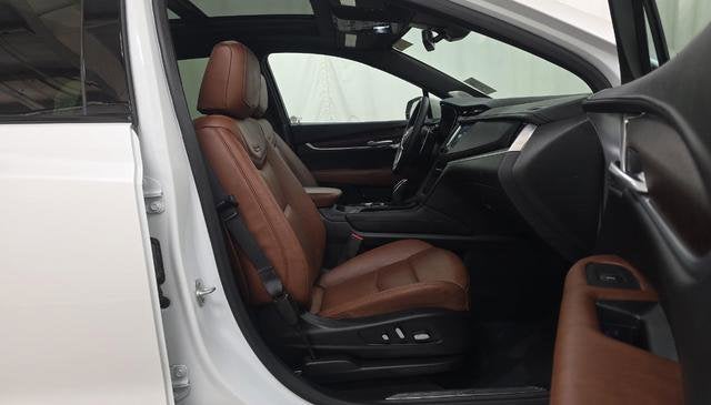 2025 Cadillac XT5 Sport
