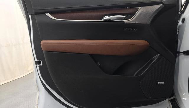 2025 Cadillac XT5 Sport