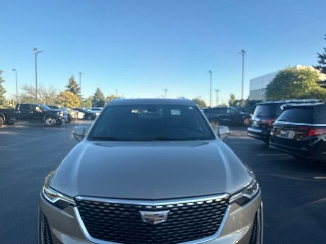 2022 Cadillac XT6 Premium Luxury
