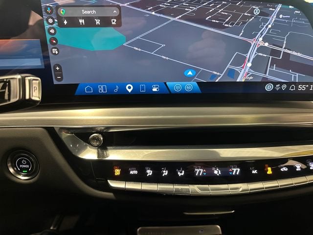 2024 Cadillac LYRIQ Luxury 1