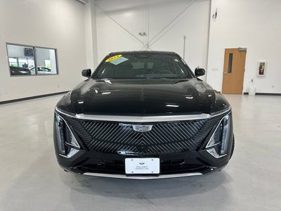 2024 Cadillac LYRIQ Luxury 1