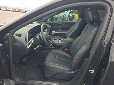 2024 Cadillac LYRIQ Sport 2