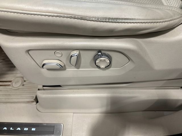 2022 Cadillac Escalade ESV Sport Platinum