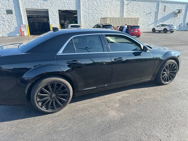 2015 Chrysler 300 Limited