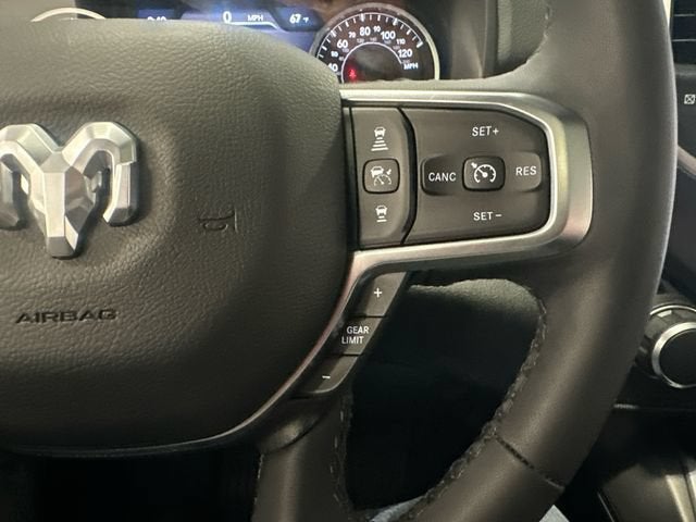 2026 RAM 1500 Big Horn Crew Cab 4x4 5'7" Box