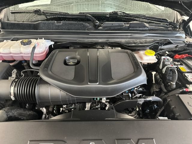 2026 RAM 1500 Big Horn Crew Cab 4x4 5'7" Box